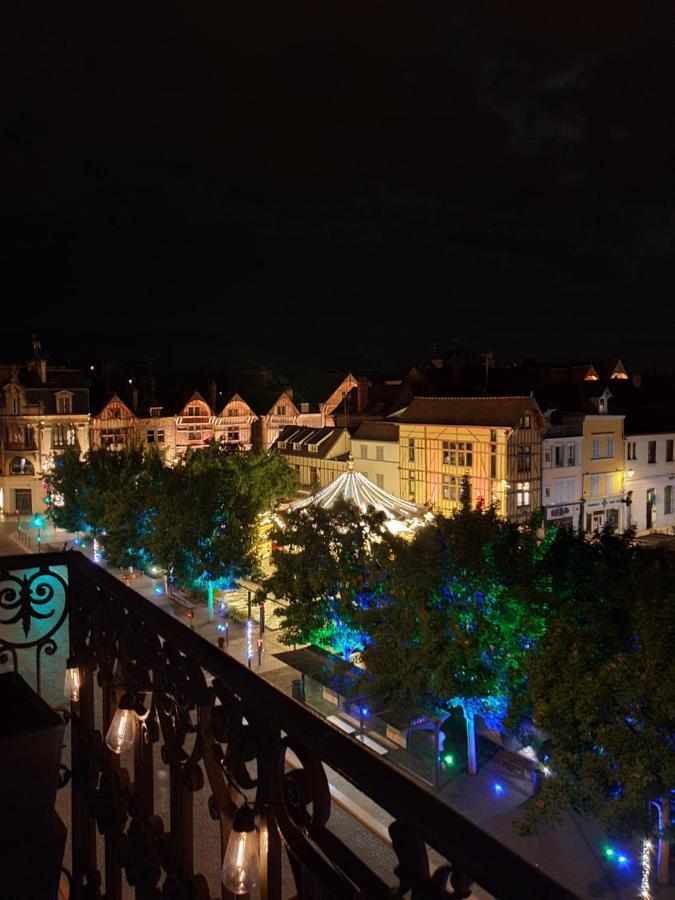 Le Coeur De Troyes - Appartement & Studio Экстерьер фото