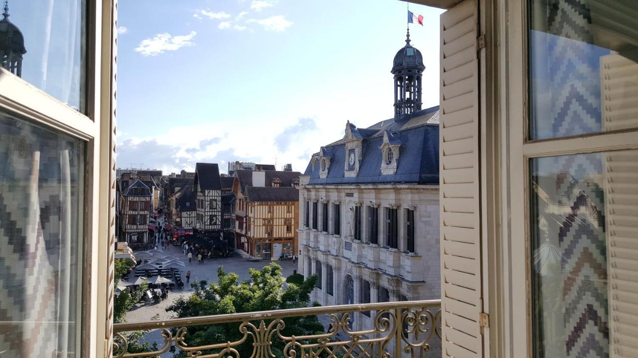 Le Coeur De Troyes - Appartement & Studio Экстерьер фото